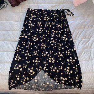 American Eagle Floral Wrap Skirt